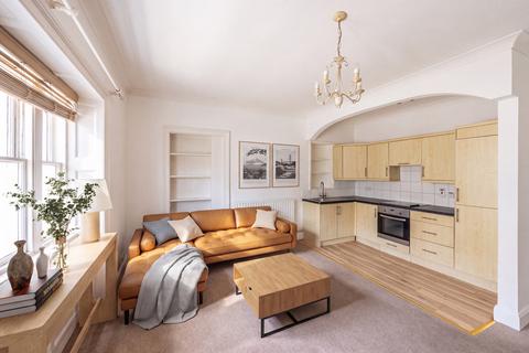 1 bedroom flat for sale, The Grange, St. Peter Port, Guernsey