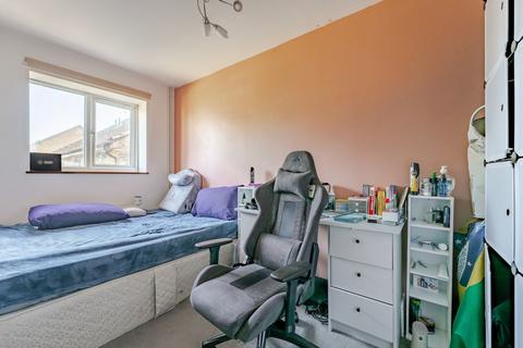 2 bedroom flat for sale, Dalrymple Way, Norwich