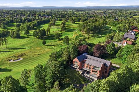 3 bedroom apartment for sale, Macclesfield Road, Prestbury, Macclesfield, Cheshire, SK10