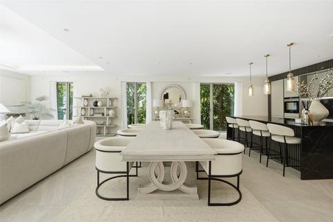 3 bedroom apartment for sale, Macclesfield Road, Prestbury, Macclesfield, Cheshire, SK10