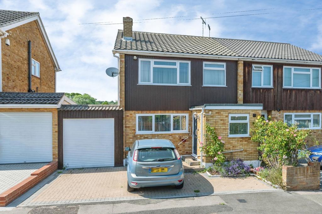 House in Basildon, Great Burstead and South Green