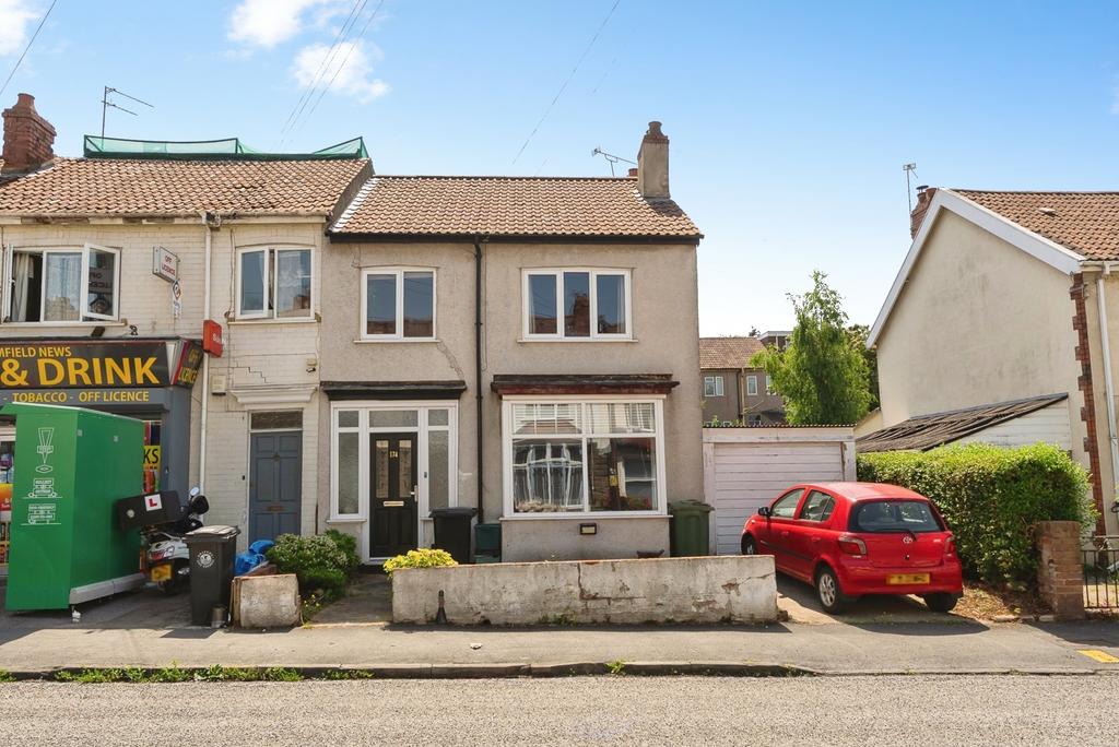 3 bedroom end of terrace house for sale