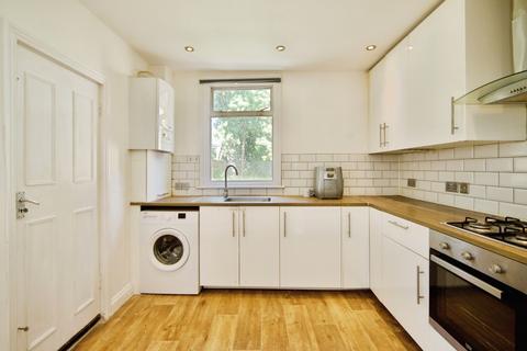 3 bedroom end of terrace house for sale, East Avenue, Manor Park, London, E12