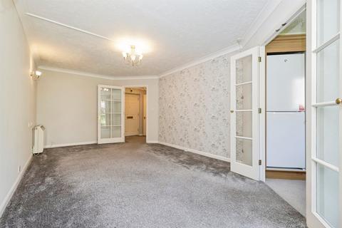 undefined, Lower High Street, Watford