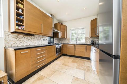 5 bedroom detached house for sale, Station Road, London NW4