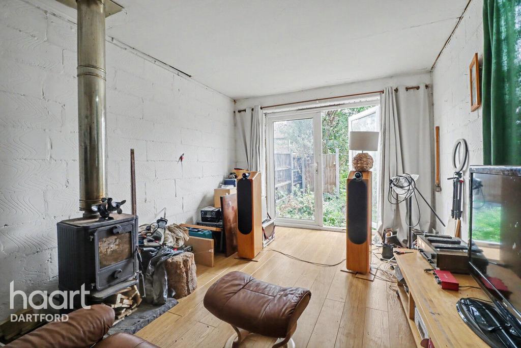 Living room, fireplace