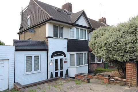 4 bedroom end of terrace house for sale, Waltham Way, Chingford, London, E4