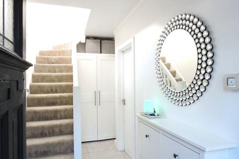 4 bedroom end of terrace house for sale, Waltham Way, Chingford, London, E4