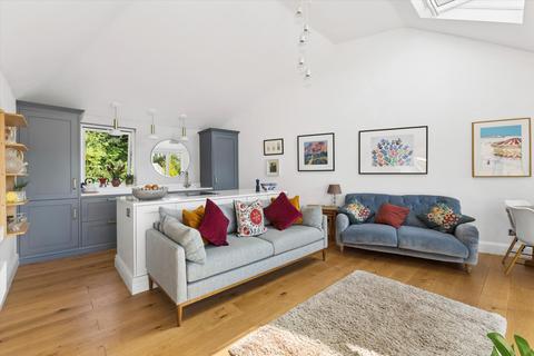 2 bedroom end of terrace house for sale, Wharf Hill, Winchester, Hampshire SO23