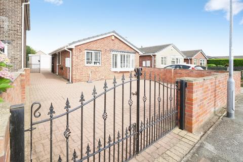 2 bedroom detached bungalow for sale, Buckingham Way, Royston, Barnsley