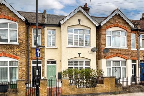 Brookdale Road, Catford, SE6