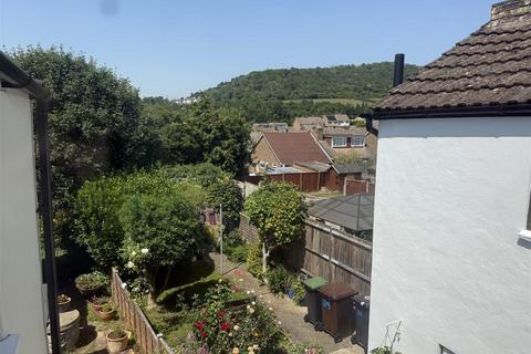 2 bedroom end of terrace house for sale, Church Street, Burham, Rochester