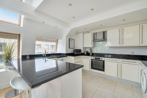undefined, Melfield Gardens, London, SE6