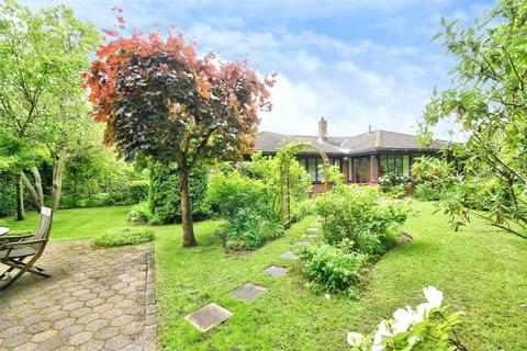 4 bedroom bungalow for sale, Dalmahoy, Usworth, Washington, NE37