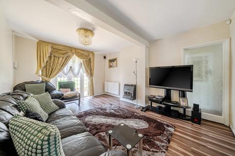 3 bedroom semi-detached house for sale, Restons Crescent, London