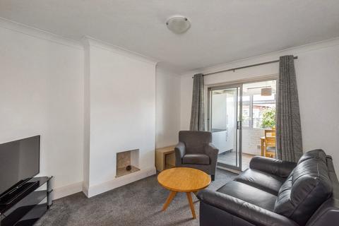 3 bedroom semi-detached house for sale, Chessington Avenue, Bexleyheath, DA7