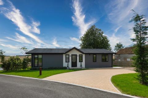2 bedroom park home for sale, Market Rasen, Lincolnshire, LN8