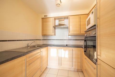 2 bedroom flat for sale, Dove Tree Court, Stratford Road, Shirley