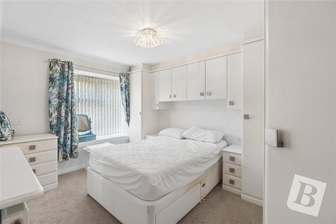 2 bedroom apartment for sale, Palmers Drive, Grays, Essex, RM17