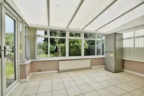 3 bedroom end of terrace house for sale – pohled 4