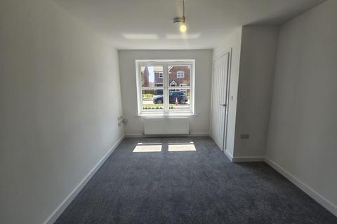 3 bedroom detached house to rent, Oak Road, Garden City, Deeside, Flintshire, CH5