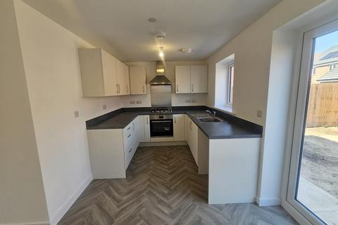 3 bedroom detached house to rent, Oak Road, Garden City, Deeside, Flintshire, CH5