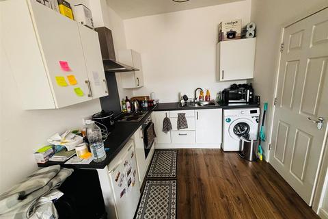 1 bedroom flat for sale, Whingate Mill, Whingate, Armley, Leeds