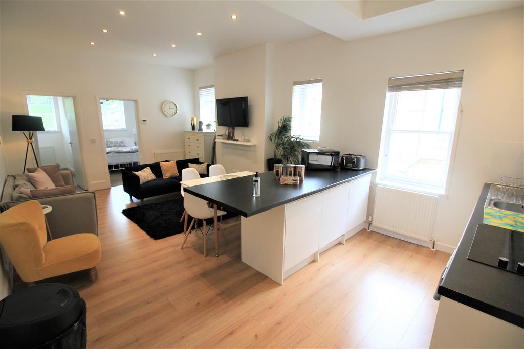 2 bedroom apartment to rent