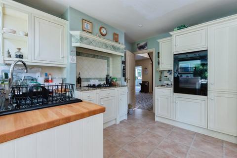 4 bedroom detached bungalow for sale, Cresta Gardens, West Parley, Ferndown