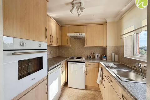 1 bedroom flat for sale, Crammavill Street, Collier Court Crammavill Street, RM16