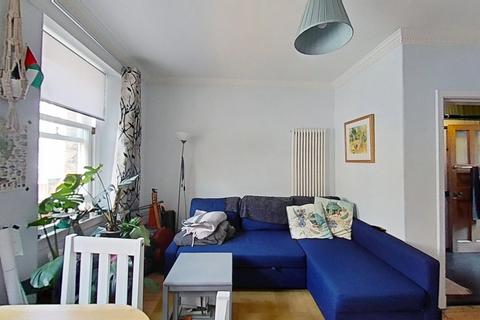 1 bedroom flat to rent, Buccleuch Street, Edinburgh, Midlothian, EH8