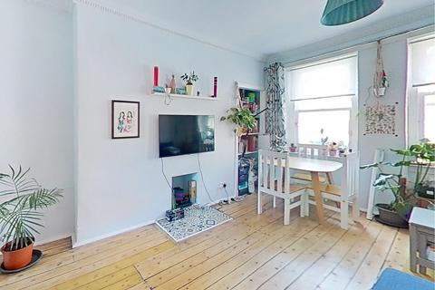 1 bedroom flat to rent, Buccleuch Street, Edinburgh, Midlothian, EH8