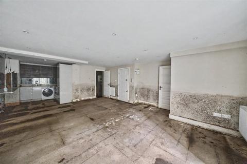 1 bedroom flat for sale, Queen Street, MAIDENHEAD