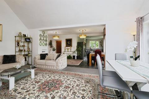 4 bedroom detached bungalow for sale, Hackhurst Lane, Lower Dicker, Hailsham