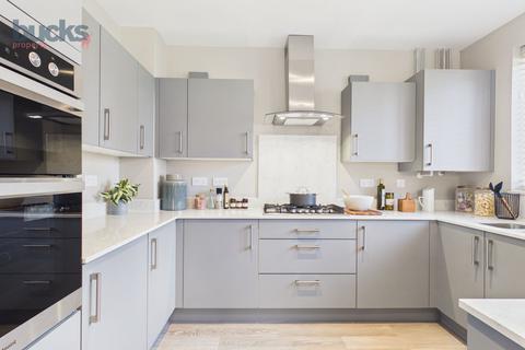 undefined, Palmer Place, Finchampstead, RG40