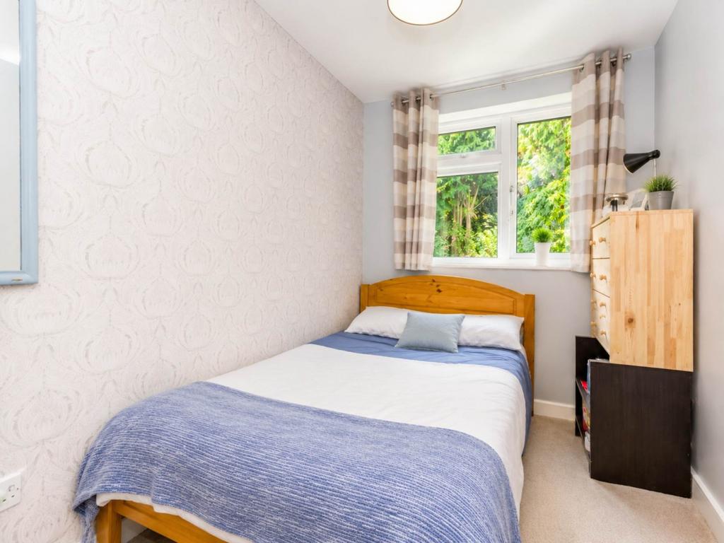 Apartment in Oxford, East Oxford - View 5