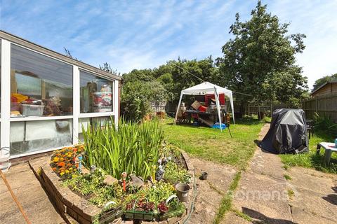 4 bedroom semi-detached house for sale, Cheyne Way, Farnborough, Hampshire