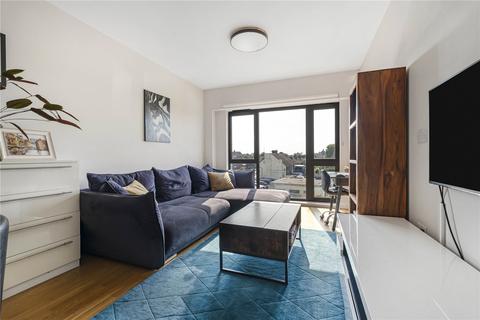 1 bedroom apartment for sale, Staines Road West, Sunbury-on-Thames, Surrey, TW16