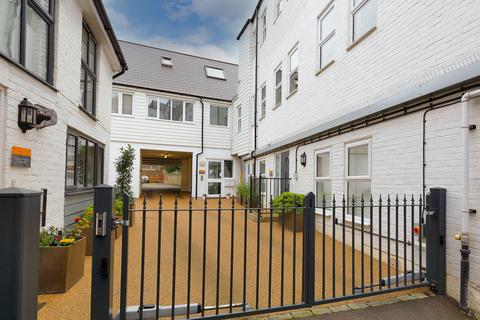undefined, Flat 3, 133A High Street, TN9