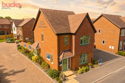 undefined, Palmer Place, Finchampstead, RG40