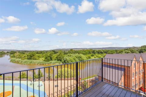 2 bedroom apartment for sale, Mill Hall, Aylesford, Kent