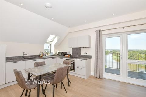 2 bedroom apartment for sale, Mill Hall, Aylesford, Kent