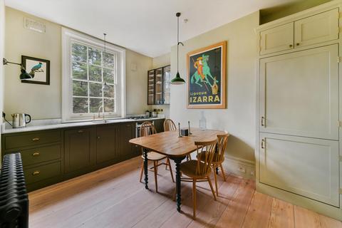 2 bedroom maisonette to rent, Canonbury Road, London, N1