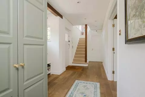 5 bedroom detached house for sale – pohled 3
