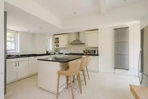 5 bedroom detached house for sale – pohled 5