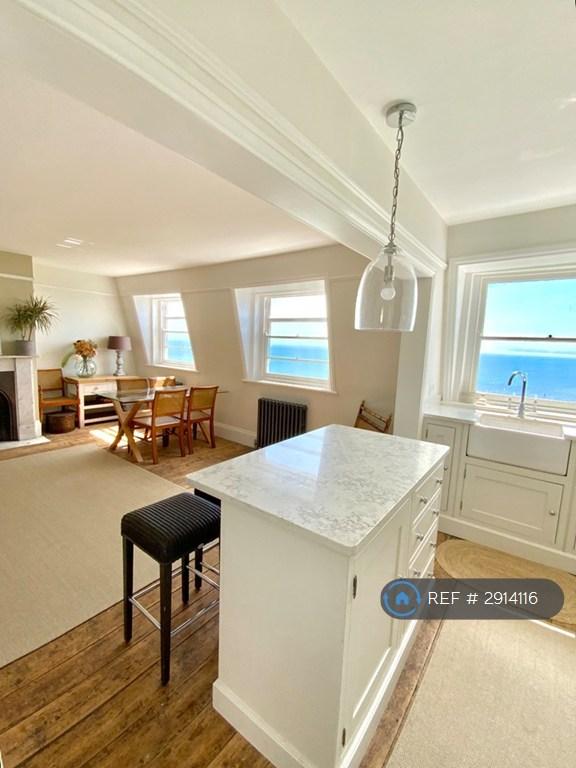 Lewes Crescent, Brighton, BN2 - View 2