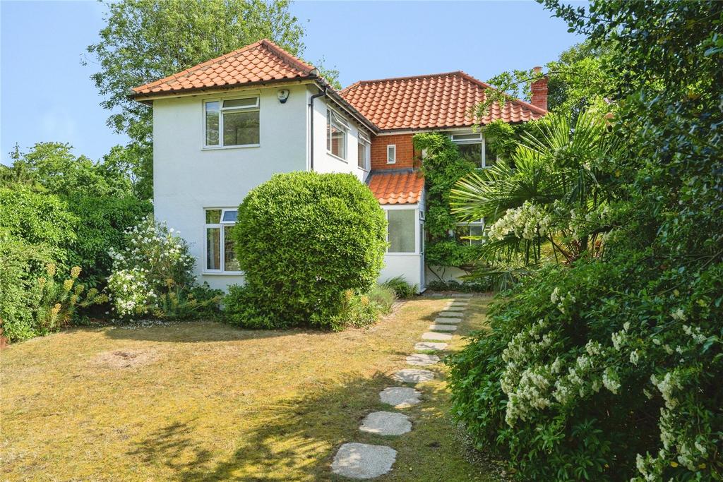 Girton Road, Girton, Cambridge, Cambridgeshire, CB3 - View 2