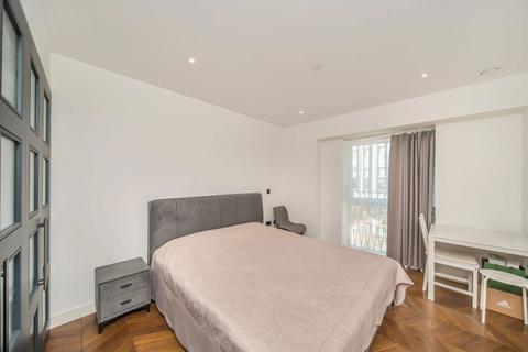 2 bedroom flat to rent, Brook Street, Kingston Upon Thames KT1