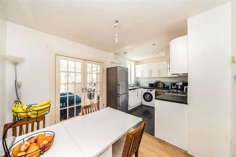 3 bedroom house for sale, Westdean Avenue, London SE12