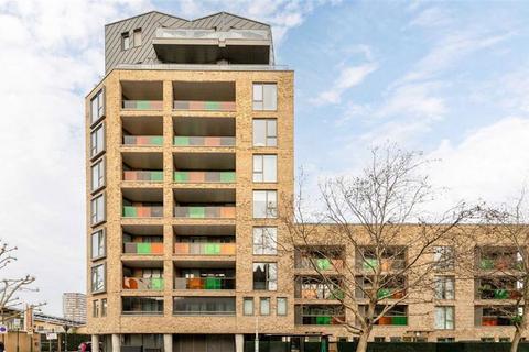 The Highway, London E1W